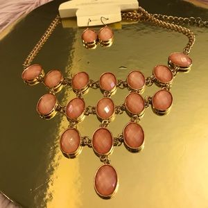 Fashion Jewelry Peach Necklace With Earrings